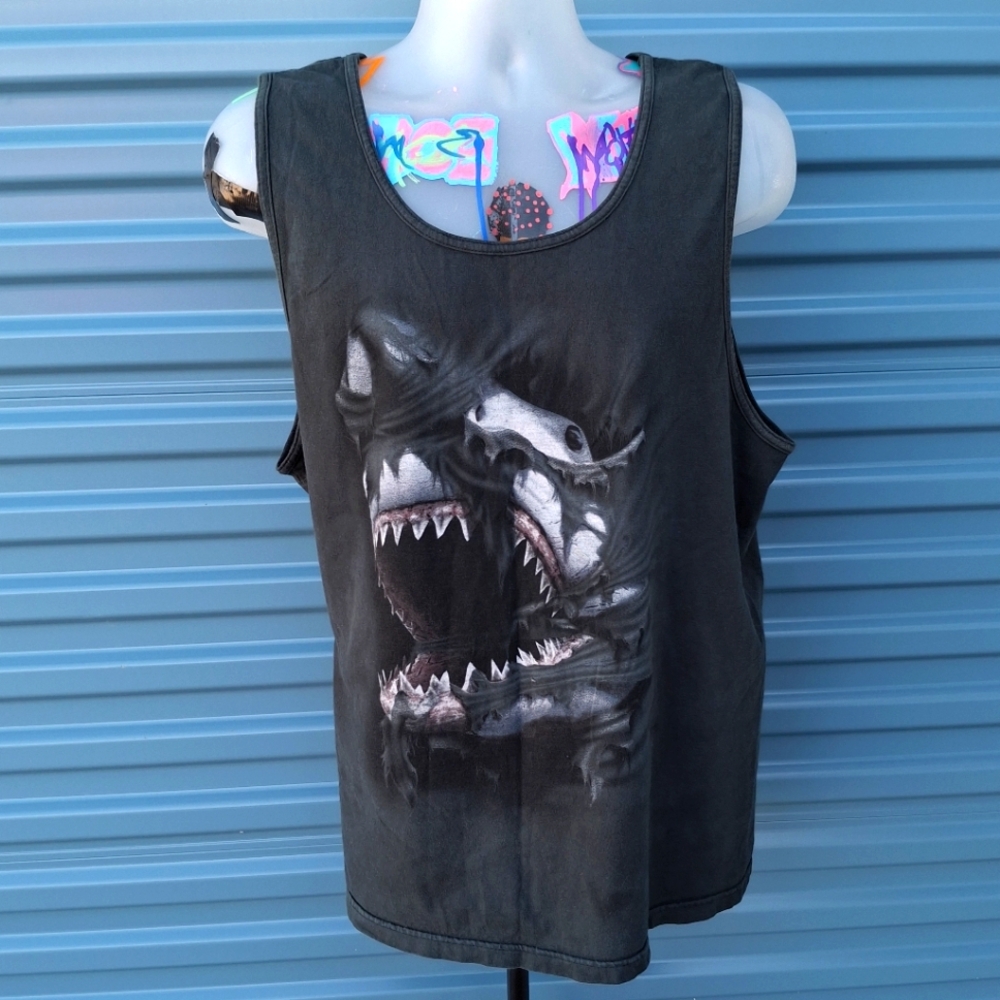 Vintage Shark Aquarium Tie Dye Tank Top Size Large